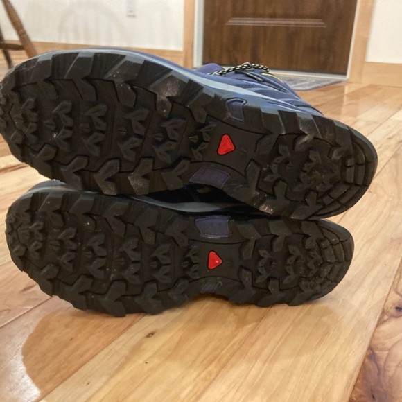 Salomon Women's X Ultra Pioneer Mid Waterproof - Picture 3 of 9